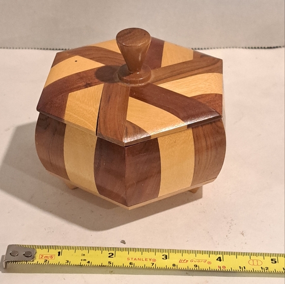 Vintage Hexagonal Wooden Trinket Box with Lid Striped - Picture 2 of 6